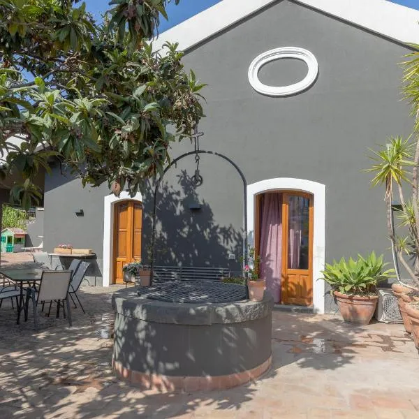 Villa Rose Acireale Santa Tecla，位于圣特克拉的酒店