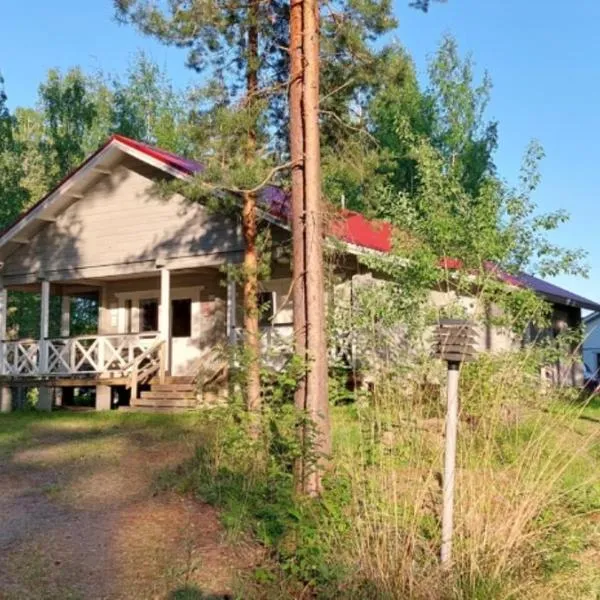 Pulla Karvisen Maatilamatkailussa，位于Rääkkylä的酒店