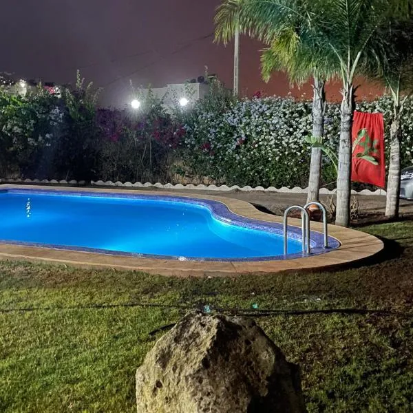 Villa avec piscine et jardin privés，位于Dar Caïd Sidi Lhassane的酒店