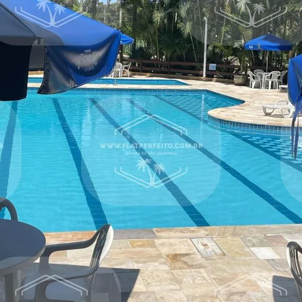 Flat Perfeito Flat Amarilis em Riviera São Lourenço com café da manhã e enxoval completo praia e piscina com trocas，位于圣劳伦斯海滨的酒店