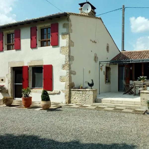 Chambre d'hôtes Les Nénuphars，位于Melle的酒店