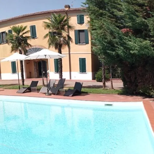 Villa delle palme B&B 5 stelle，位于Novi di Modena的酒店