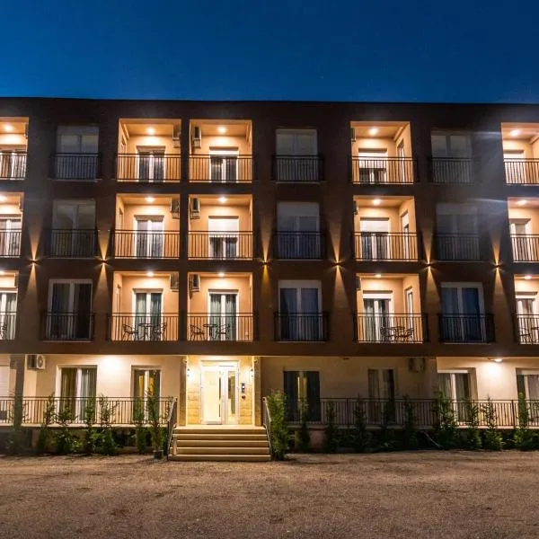 Pini Apart-hotel，位于科拉欣的酒店