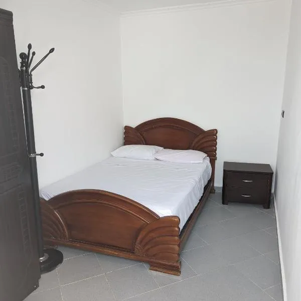 Petit appartement familial à louer للعائلات فقط，位于米迪克的酒店