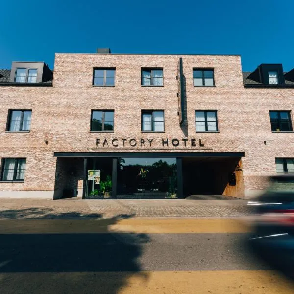 Factory Hotel，位于Nieuwkerken-Waas的酒店