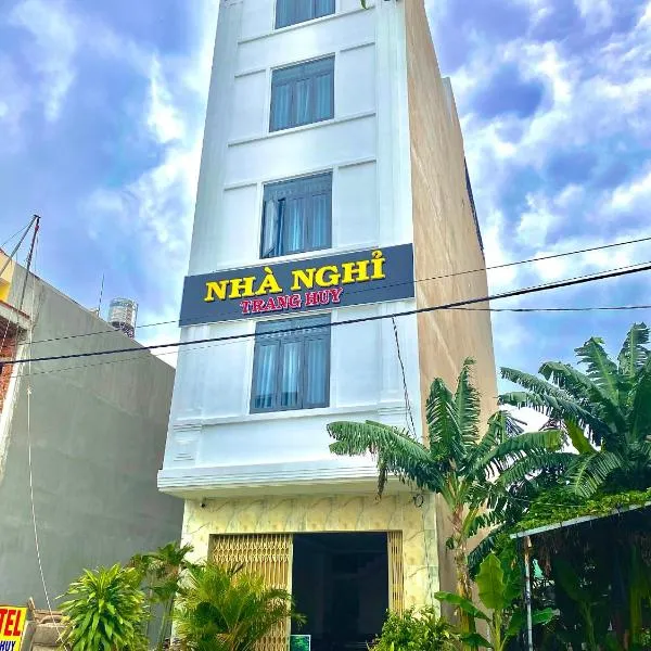 Hotel Trang Huy，位于顺安的酒店