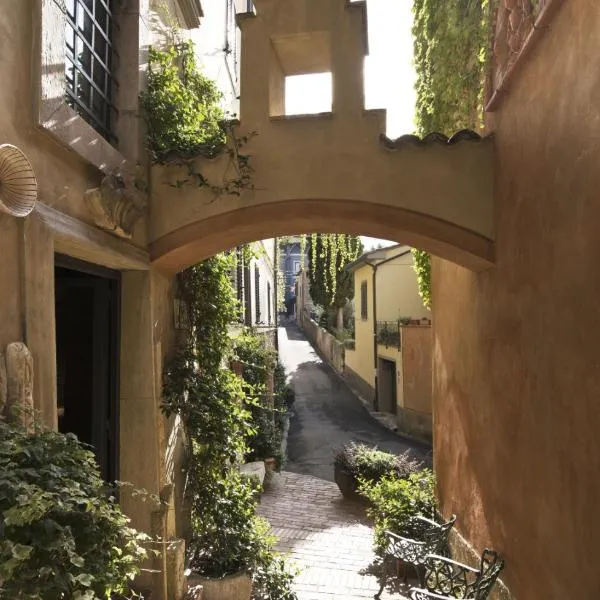 La Casetta di Borgo - Gli Ulivi，位于拉亚蒂科的酒店
