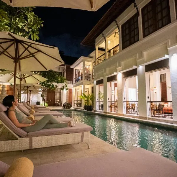 巴厘岛克罗尼酒店，位于塞米亚克的酒店