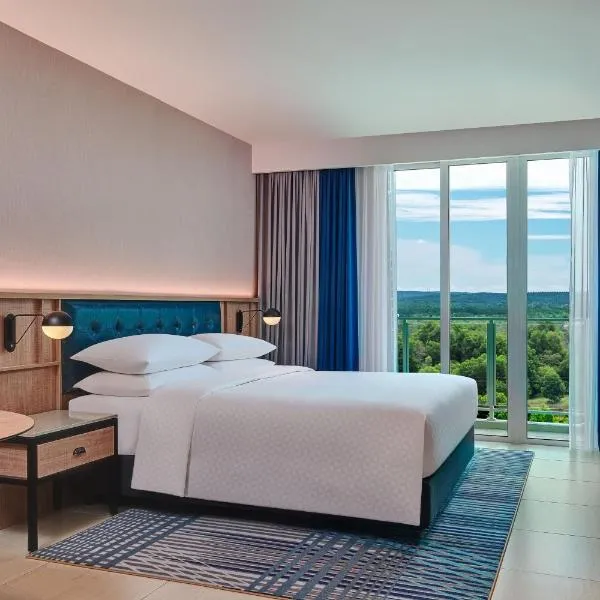 Four Points by Sheraton Desaru，位于迪沙鲁的酒店