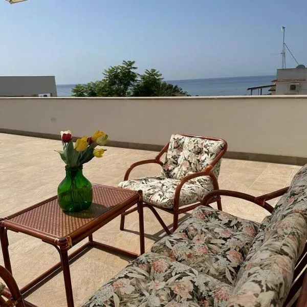 La Marticata LikesHome Rooftop，位于特里西娜的酒店