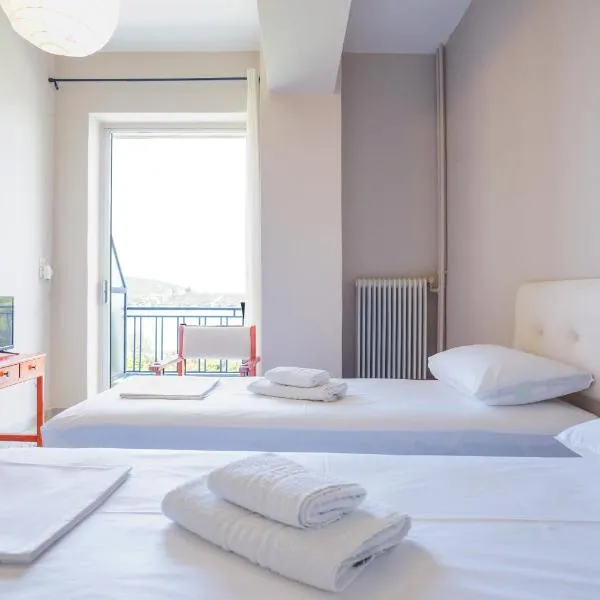 Hotel Korfos - Ξενοδοχείο Κόρφος Renovated，位于科尔夫斯的酒店