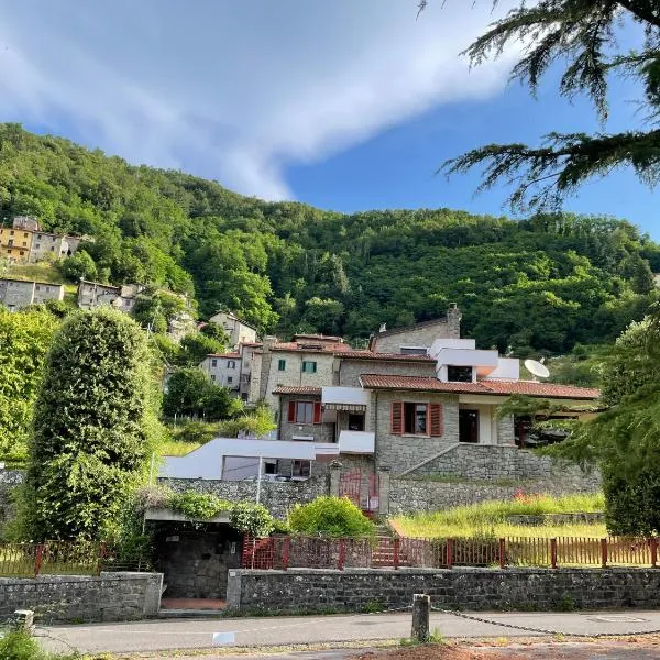 Villa Belvedere di Popiglio，位于Popiglio的酒店