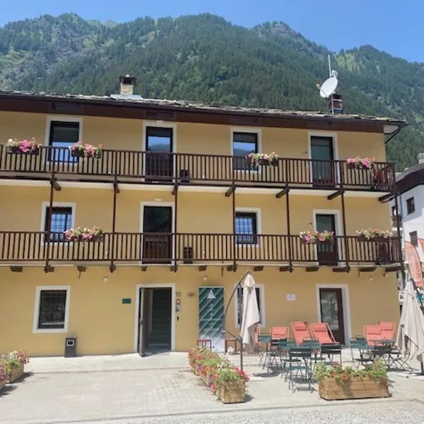 Hotel SALEI，位于Salza di Pinerolo的酒店