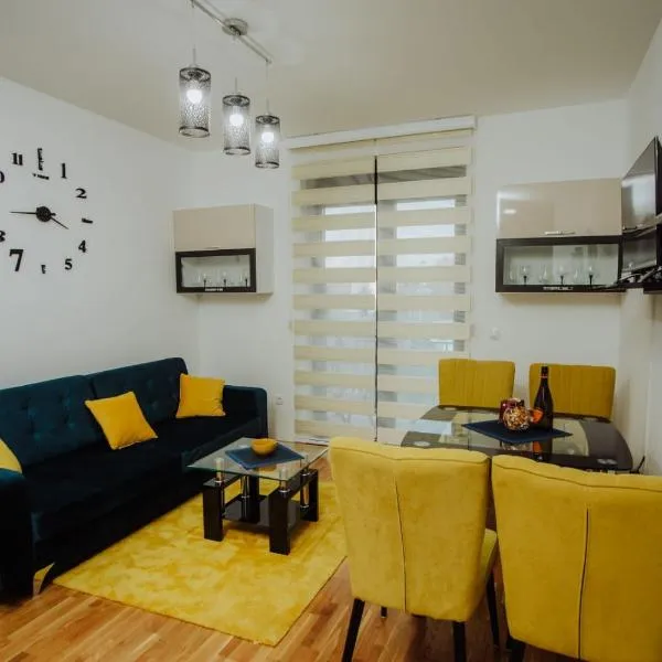 Dream garden apartments，位于兹拉蒂博尔的酒店