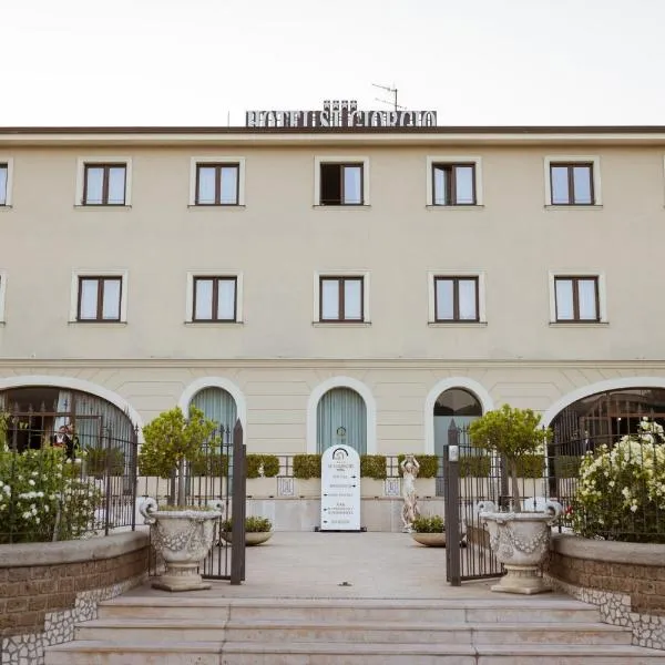 圣乔治酒店 ，位于卡斯泰尔圣焦尔焦的酒店
