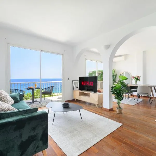 Proche Monaco, vue mer et accès à la plage，位于卡普戴尔的酒店