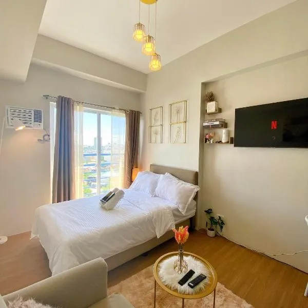 11F Condo at The Loop Tower Limketkai Center CDO，位于卡加盐德奥罗的酒店