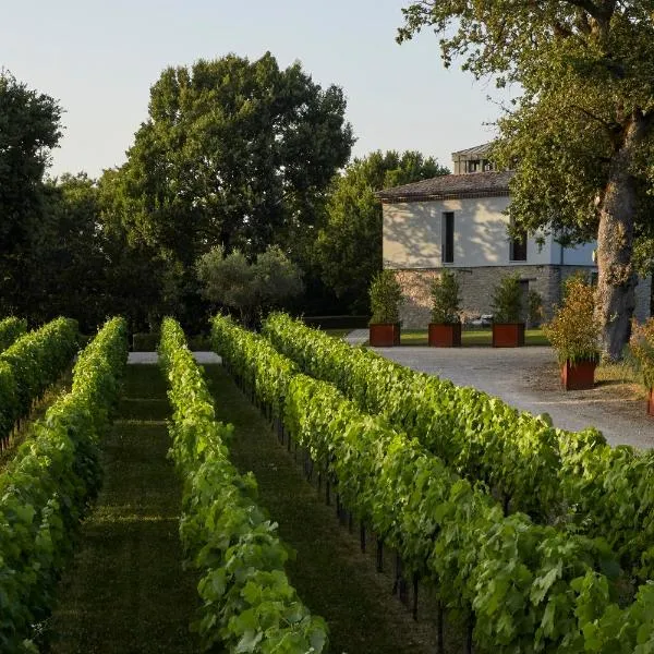 Borgo San Gregorio，位于Sorbo Serpico的酒店
