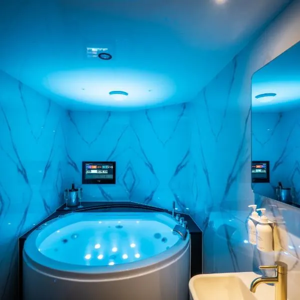 Brand New Apartment Central Location Hot Tub，位于鲍内斯温德米尔的酒店