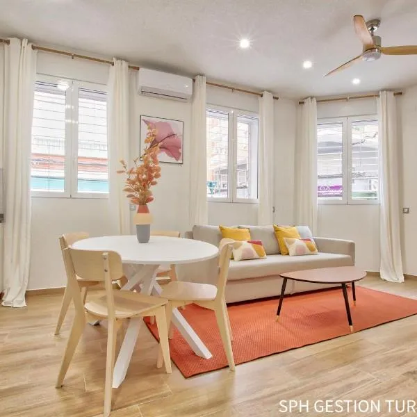 Anna Home Centro Murcia, parking privado gratuito，位于穆尔西亚的酒店