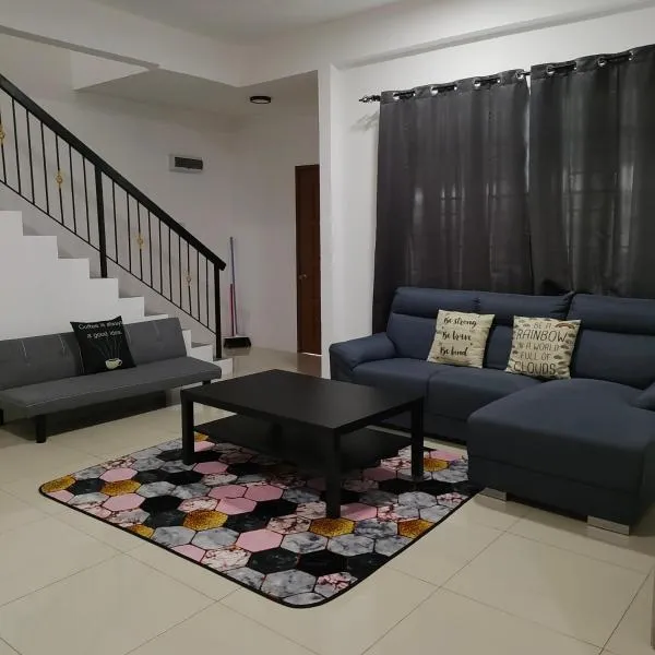 Ummik Homestay，位于Kampong Durian的酒店