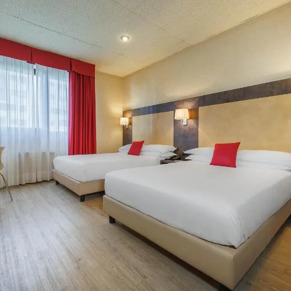 JR Hotels Bologna Amadeus，位于安佐拉德莱米拉的酒店