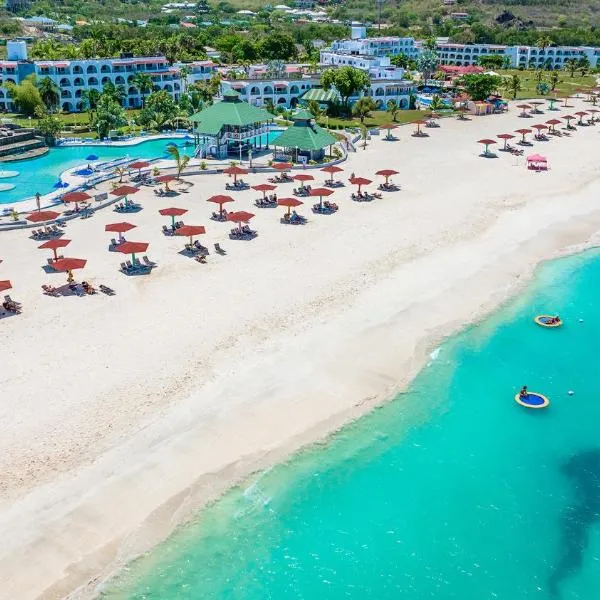 Jolly Beach Antigua - All Inclusive，位于Five Islands Village的酒店