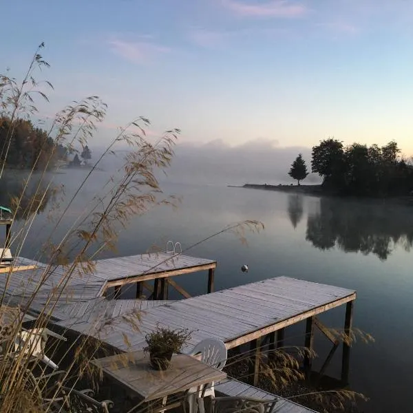 Lakefront retreat house，位于伊纳姆克洛的酒店