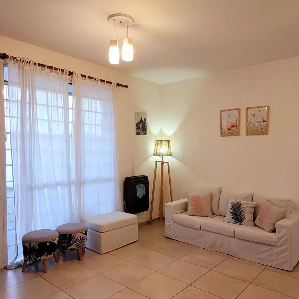 VGC hospedaje tranquilo a 5 min del aeropuerto pet friendly,位于埃塞萨的酒店