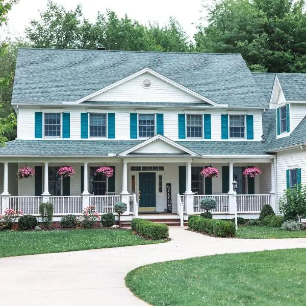 The Inn at Woodsong Acres，位于Conneaut的酒店