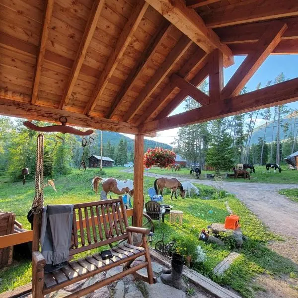 Bear Creek Ranch Bed & Breakfast，位于Essex的酒店