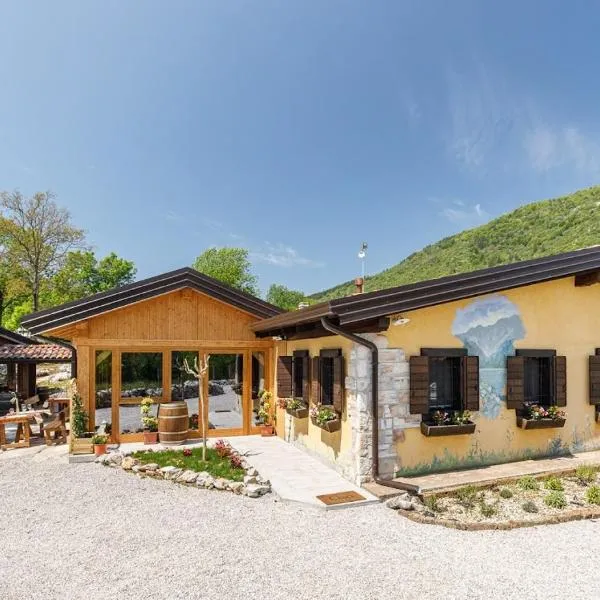 Agriturismo Fattoria Carolina Friuli Arzino，位于Vito dʼAsio的酒店