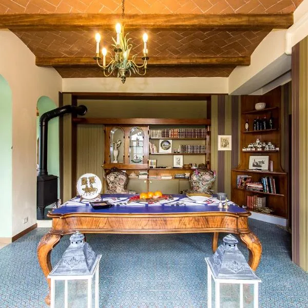 Villa la Ginestra - Charming Country Rooms，位于苏比亚诺的酒店