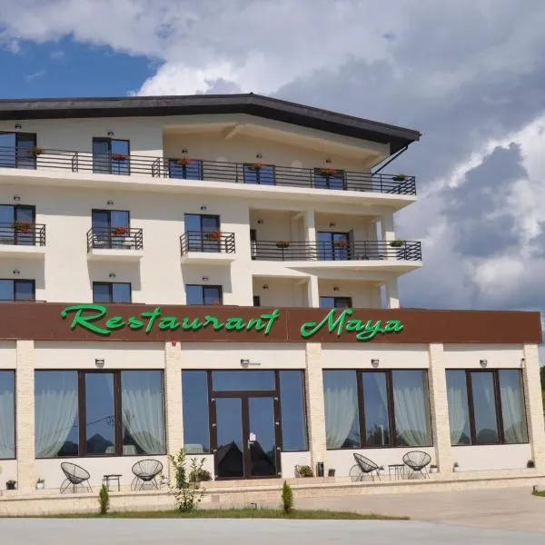 Hotel Maya，位于Oteşani的酒店