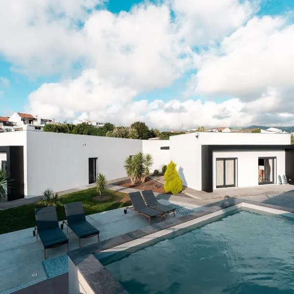 Eco Surflodge Azores，位于大里贝拉的酒店