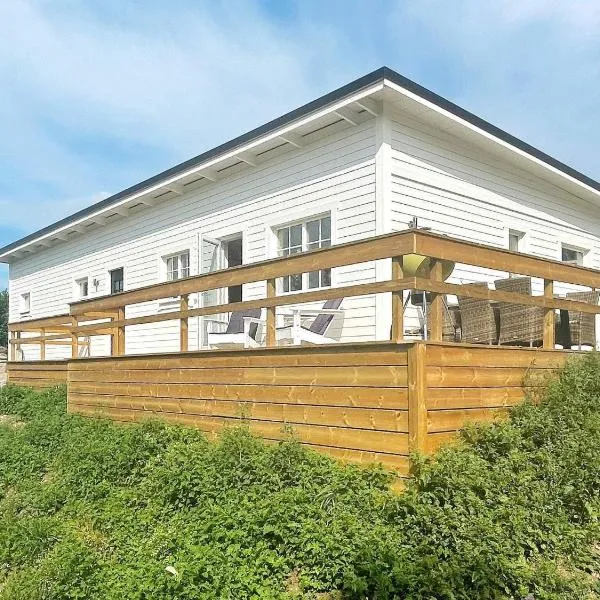 Holiday home BORGHOLM XVII，位于Timmernabben的酒店