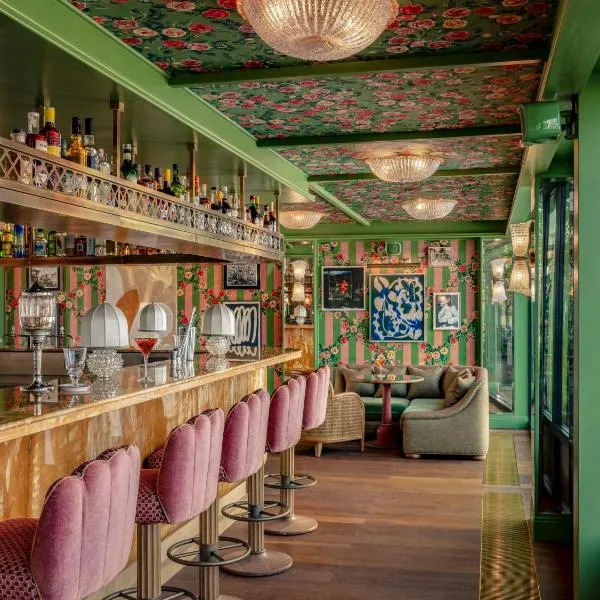 La Fantaisie，位于巴黎的酒店