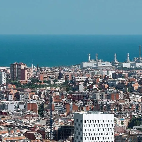 Habitación acogedora a 20min del centro, en Barcelona，位于巴达洛纳的酒店