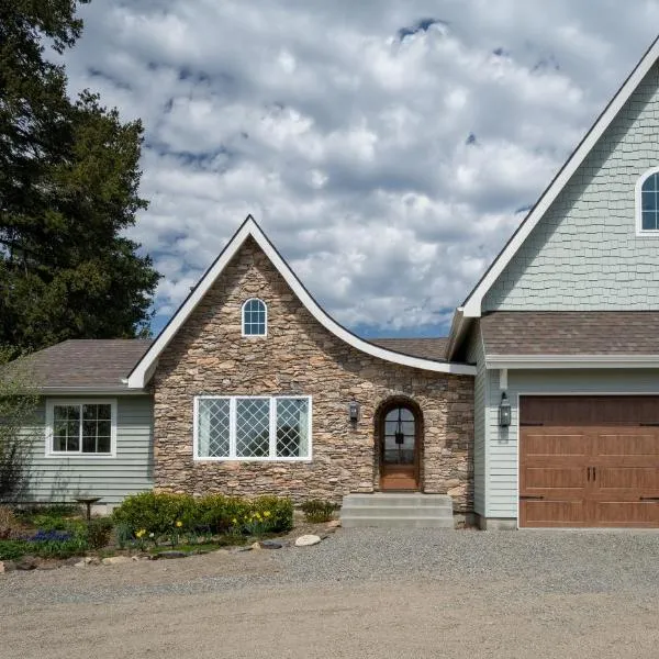 Country Cottage Basement Apartment，位于海登的酒店