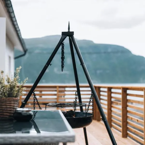 Alpan Apartments, Lyngenfjord，位于Olderdalen的酒店