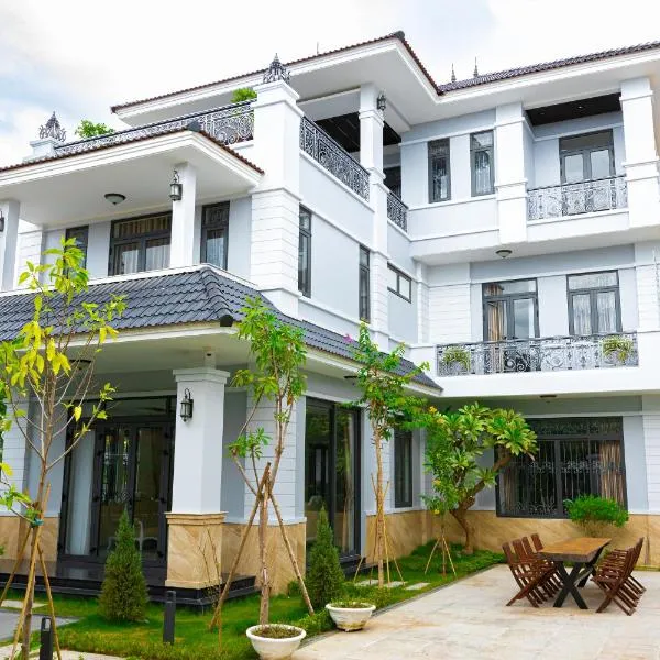 VILLA PARK，位于Kinh Dinh的酒店