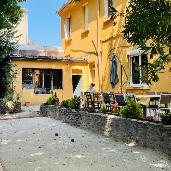 La Maison TILIA，位于Bessèges的酒店