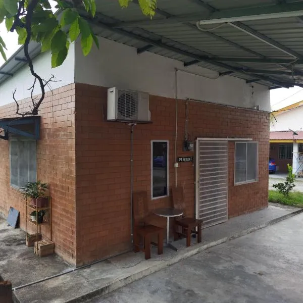 Akmal Homestay Klang，位于Kampong Perepat的酒店