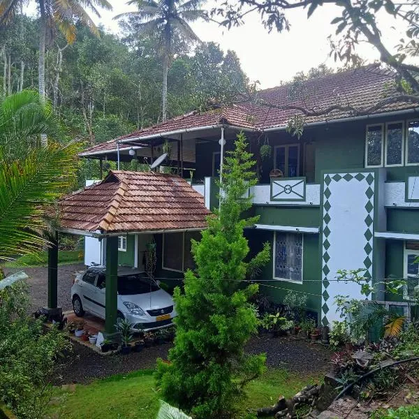 Maliyeckal Homestay，位于Kūmudi的酒店