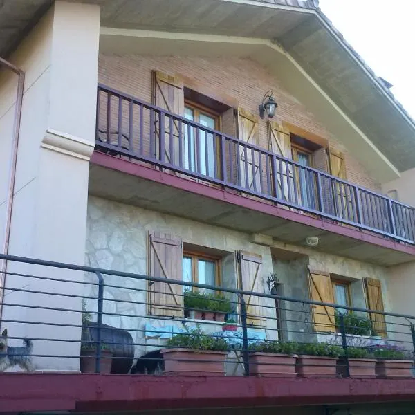 Balcón de la llanada alavesa，位于Mendijur的酒店