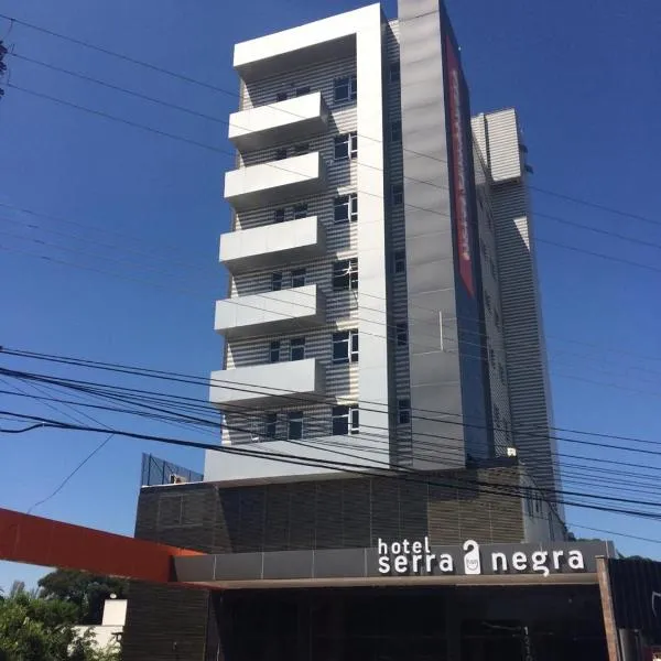 塞拉内格拉酒店，位于Juatuba的酒店