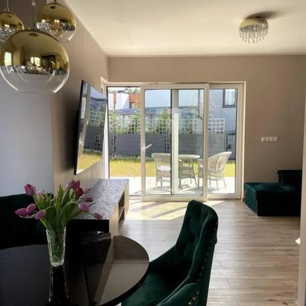 Dom „Pod lasem” w Ustce，位于乌斯特卡的酒店