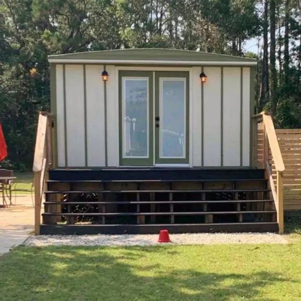 Field Quarters，位于彭萨科拉的酒店
