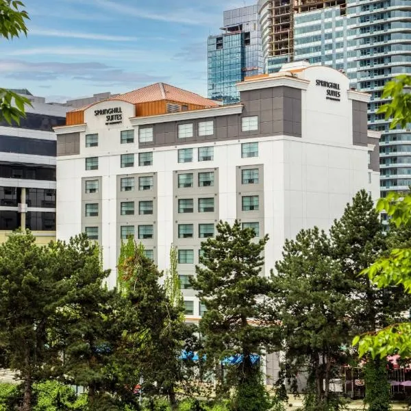 西雅图市区春山套房酒店，位于西雅图的酒店