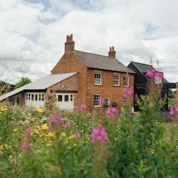 Beautiful Countryside Farmhouse，位于sutton bonington的酒店